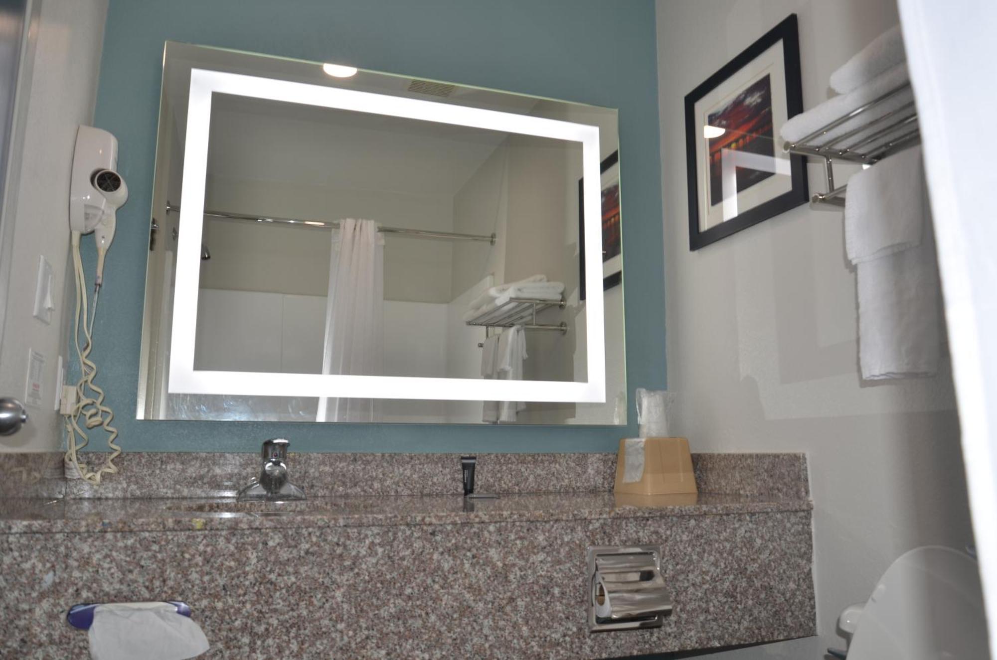 Americas Best Value Inn & Suites-Foley Esterno foto